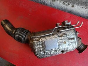 BMW   G30  KATALİZATÖR DPF 2.0  (2016 - 22)
