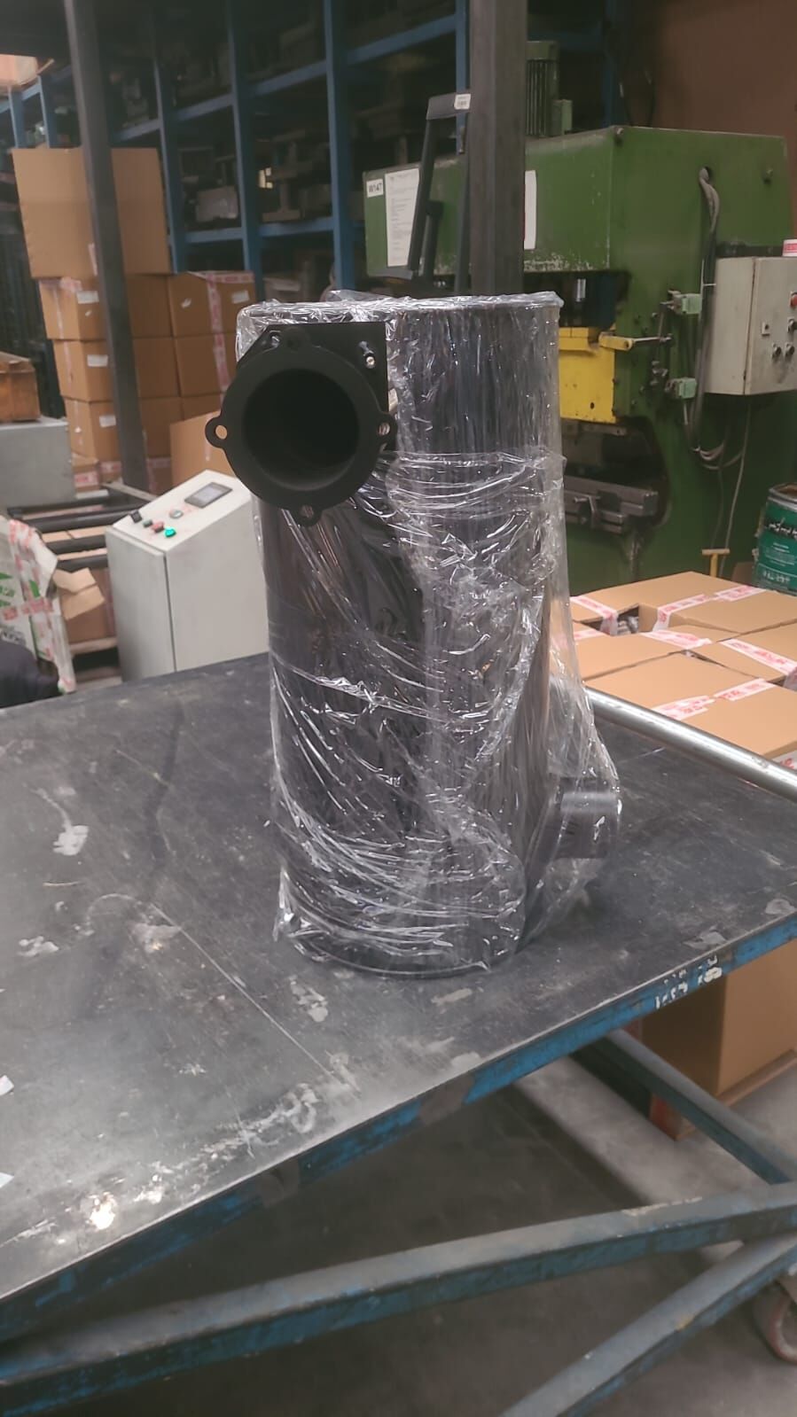 HİDROMEK 220 EGZOZ SUSTURUCU