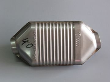 AUDI UNIVERSAL CATALYTIC CONVERTER A4 / A6 2.4 - 2.8